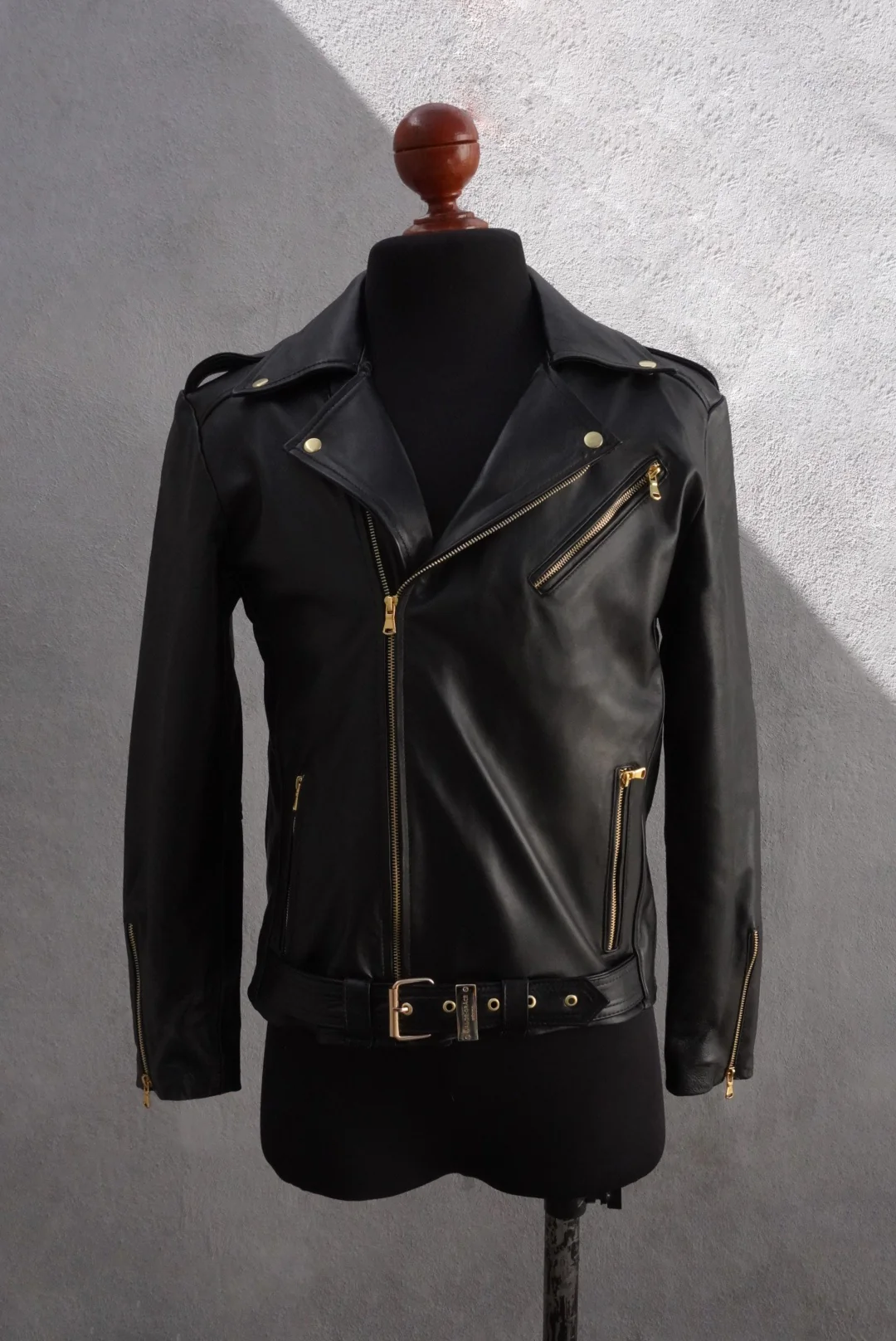 Biker no.1 black & gold