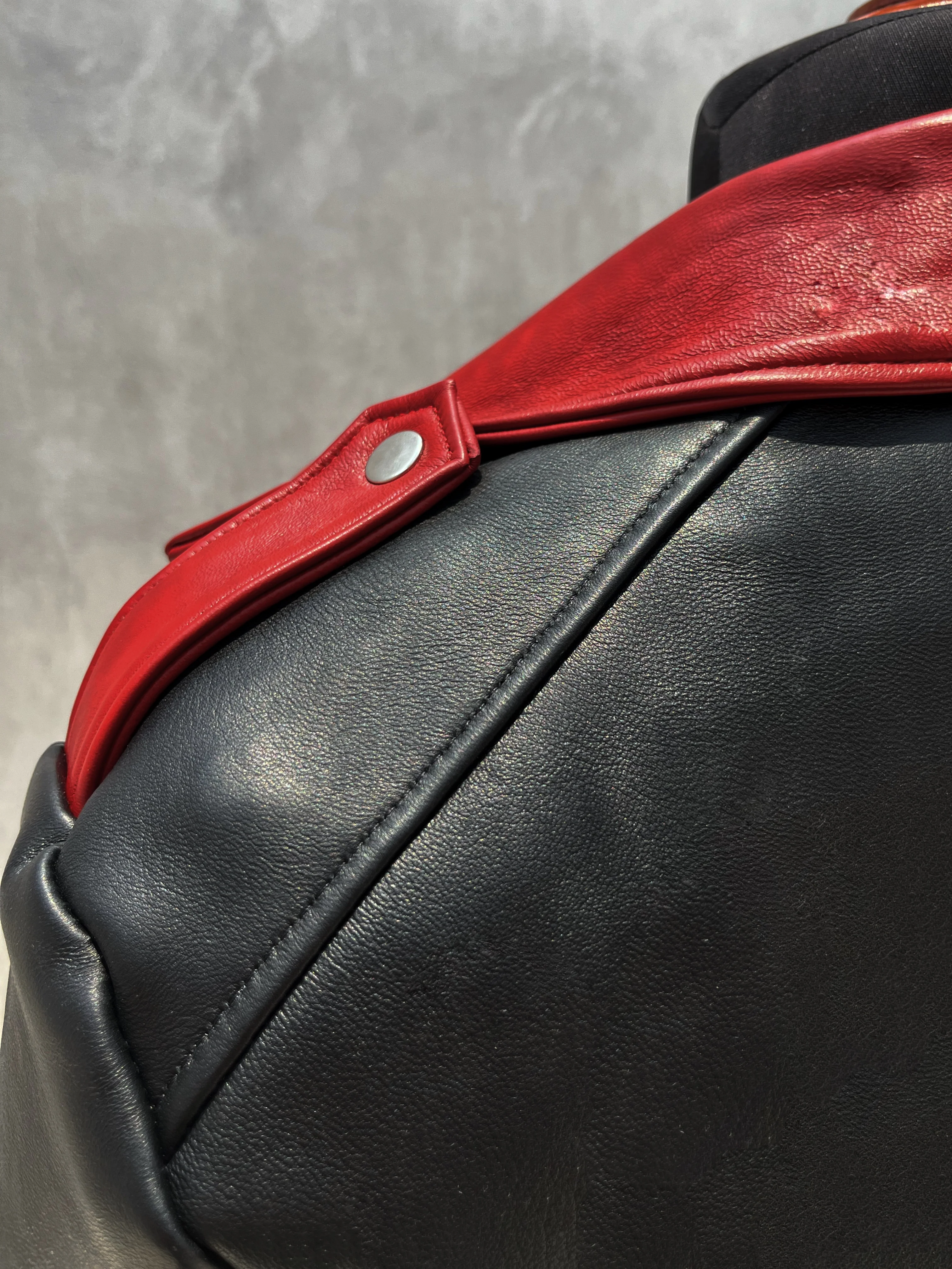Biker no.1 black & Red - Image 4