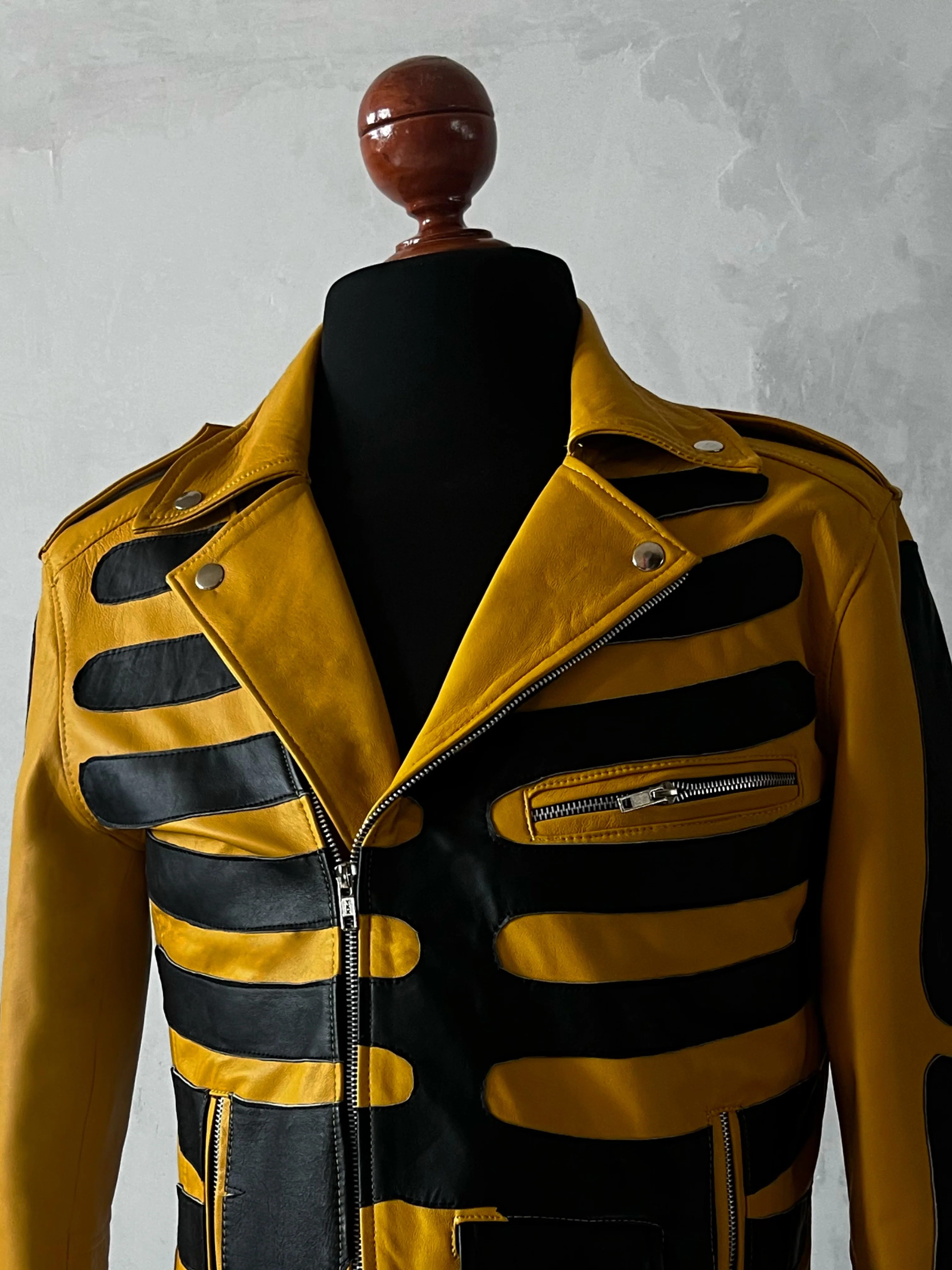 Biker no.1 axl bones black & yellow - Image 5