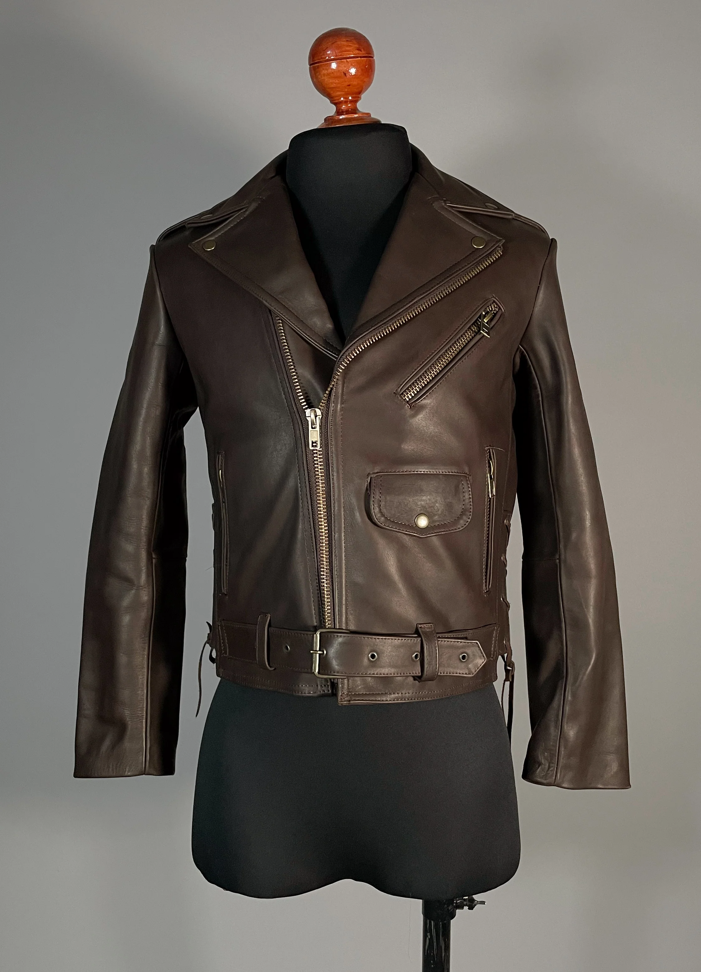 -Biker no. 6 dark chocolate-
