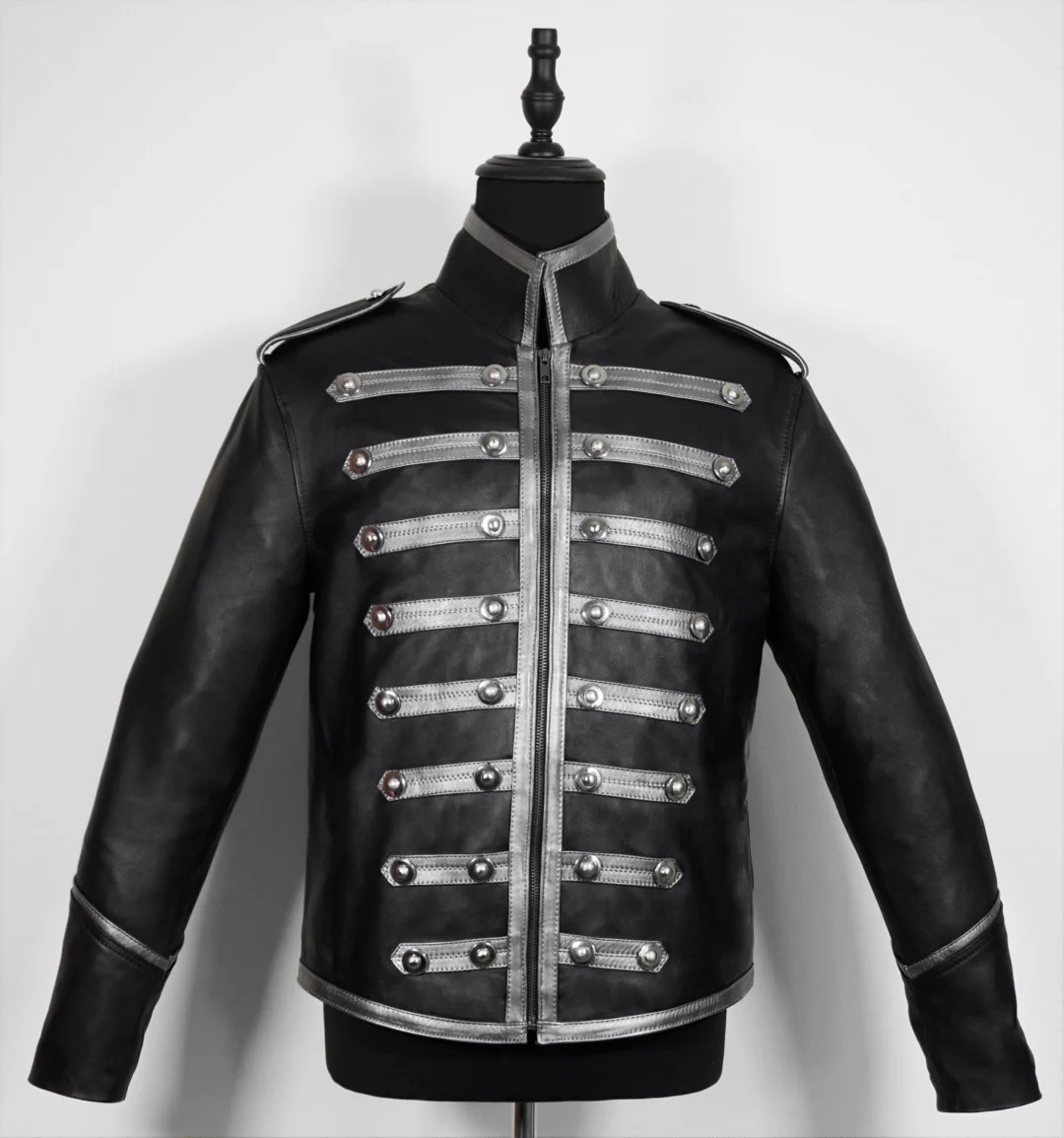 Black parade - Image 2