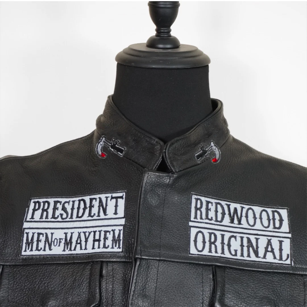 Chaleco Anarchy black bordado - Image 6
