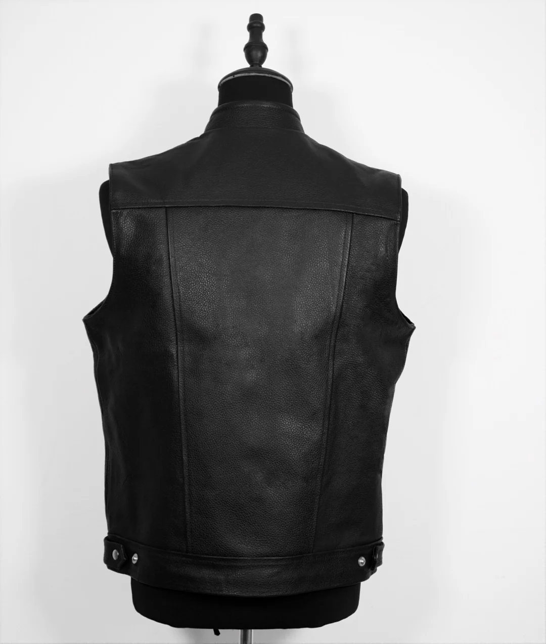 Chaleco Anarchy black liso - Image 4