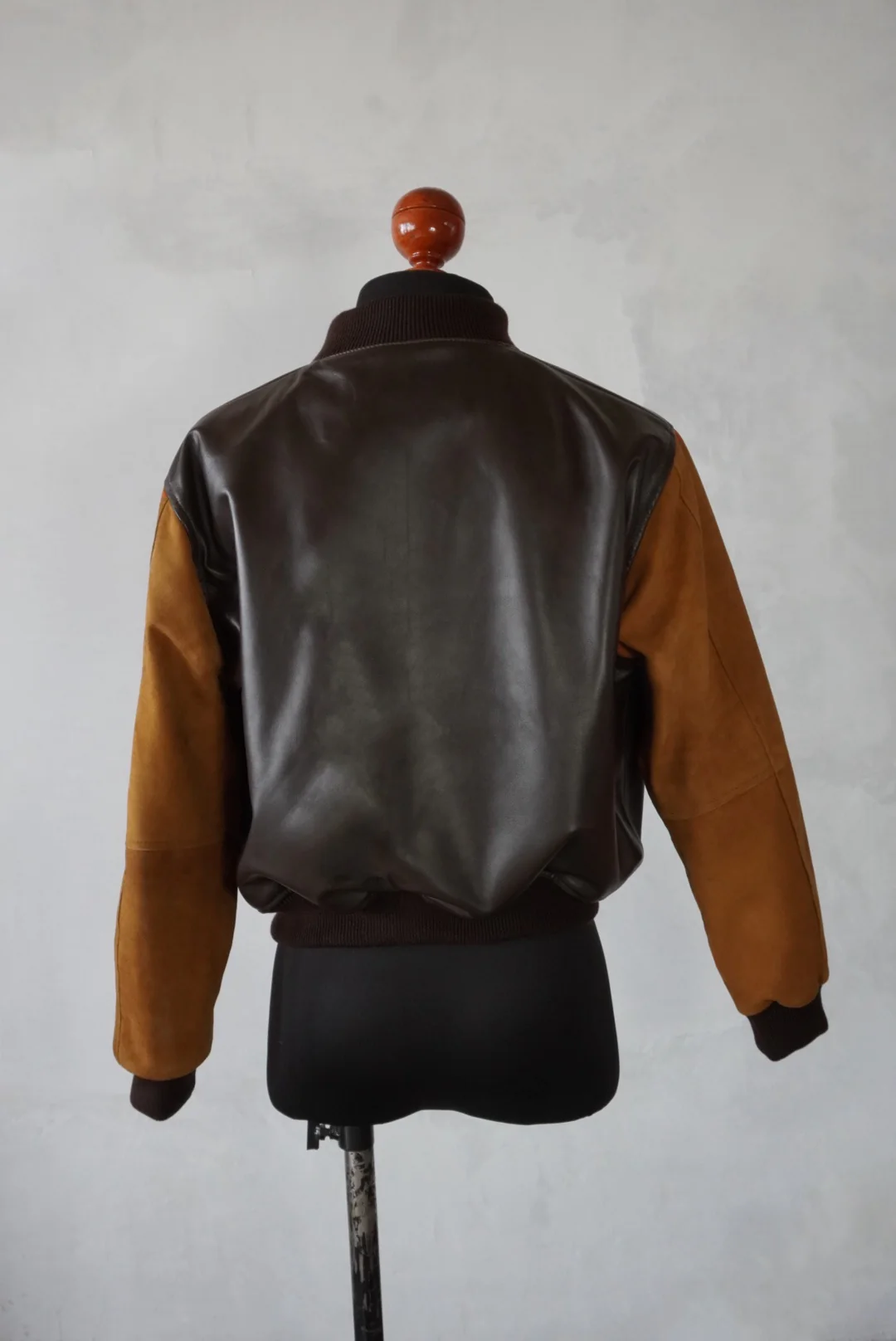 Hal brown - Image 3