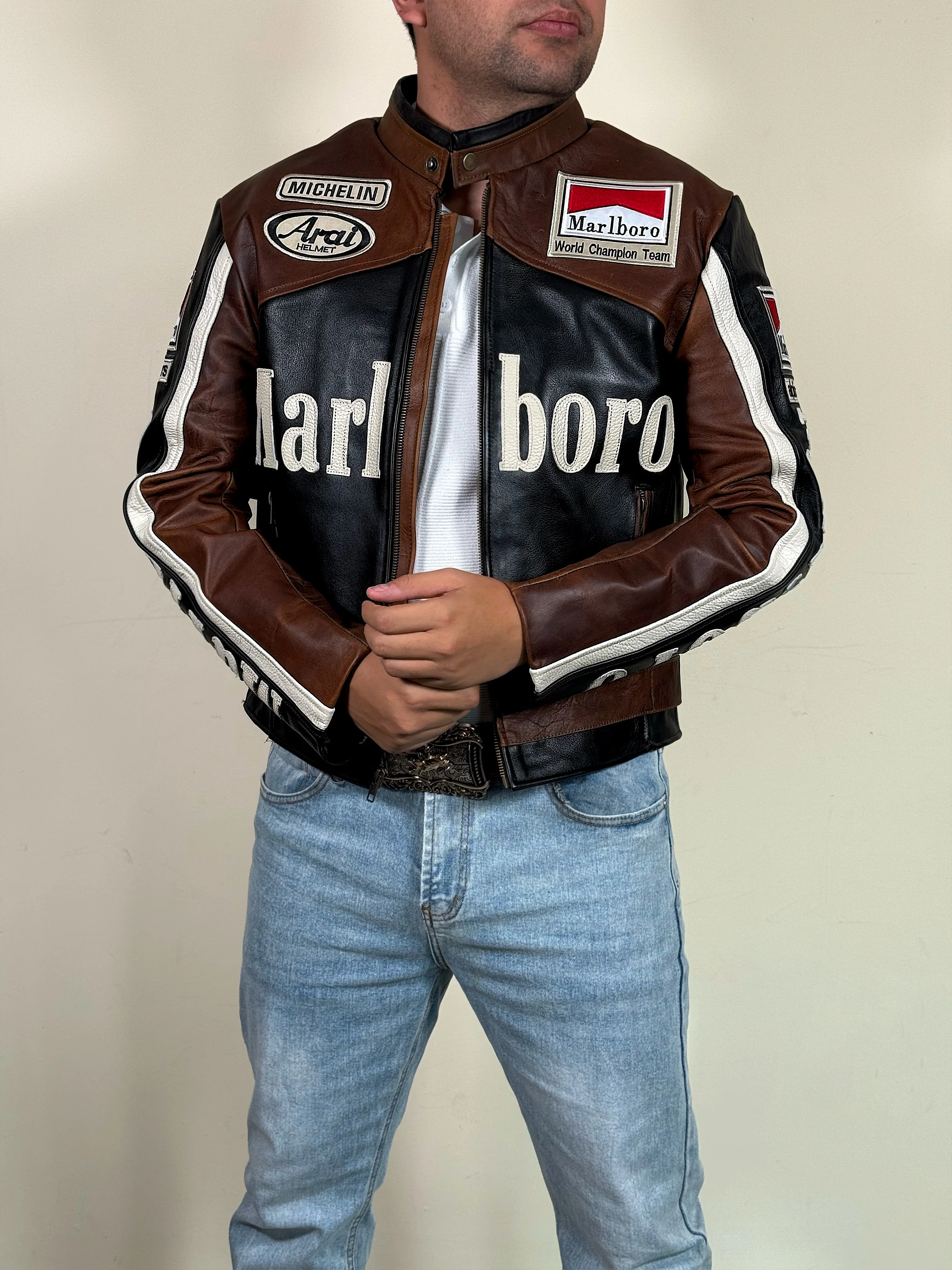 Hamilton racing chocolate - Image 11