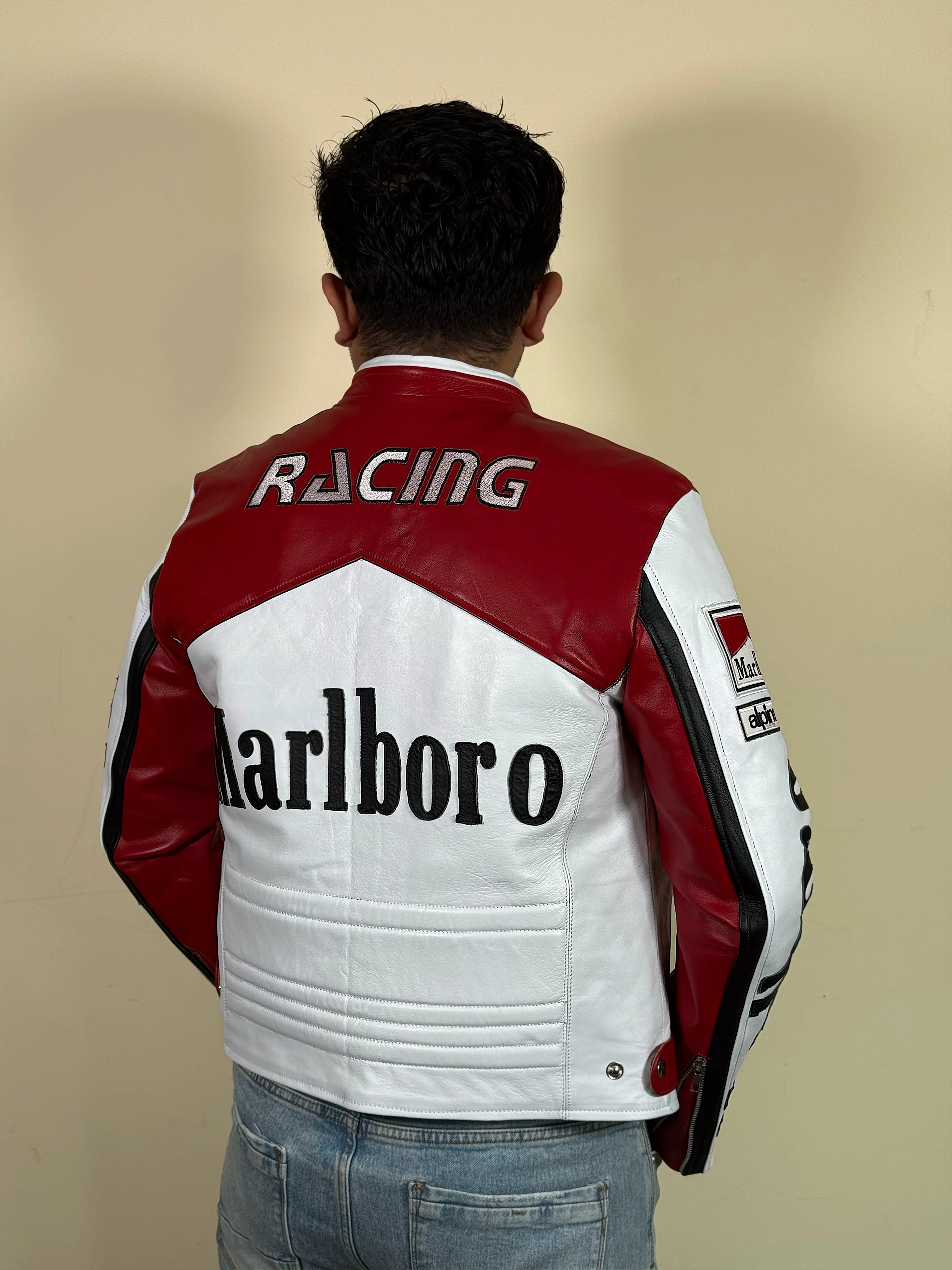 Hamilton racing Red - Image 10