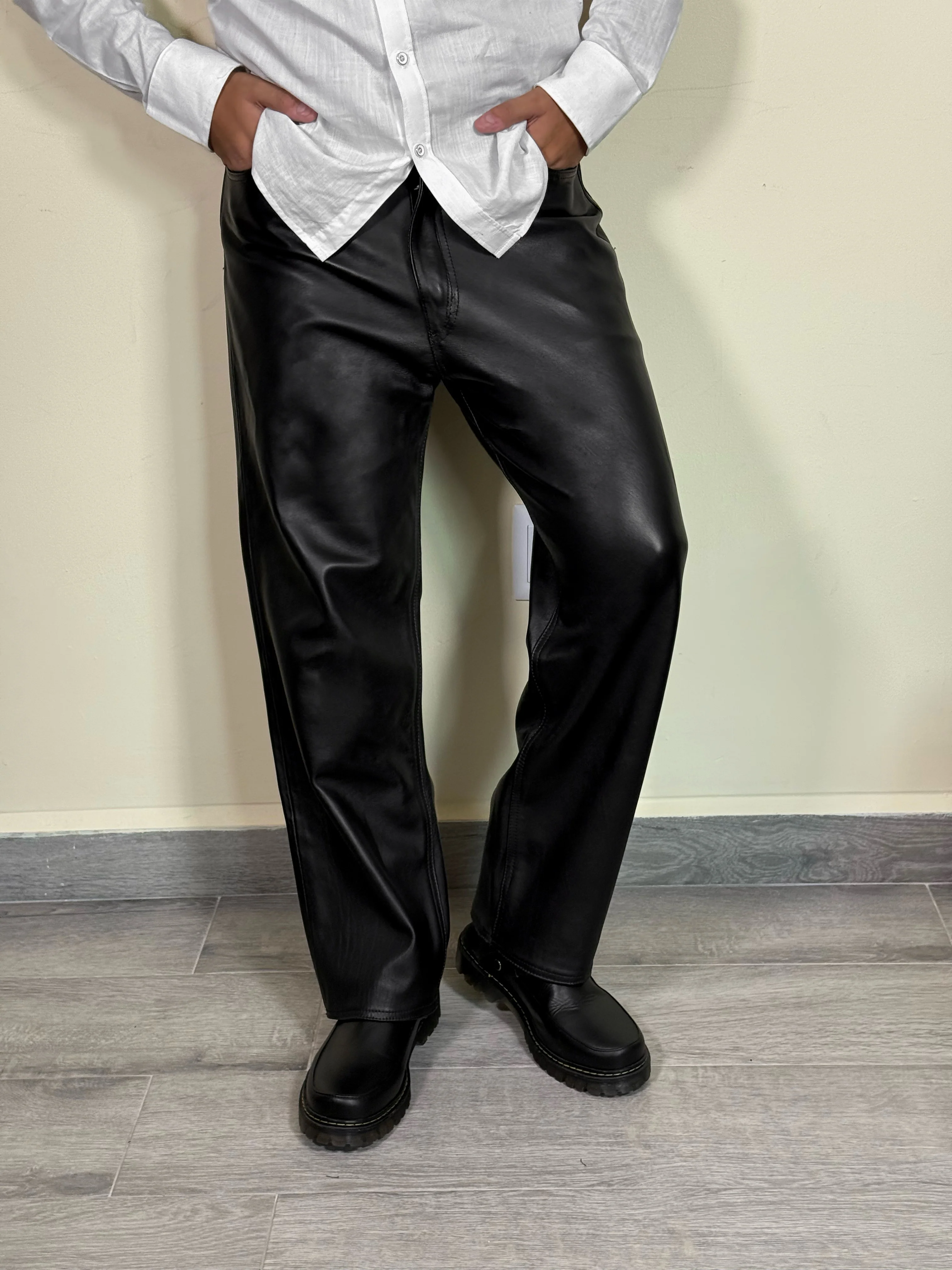 Loose fit leather jeans - Image 8