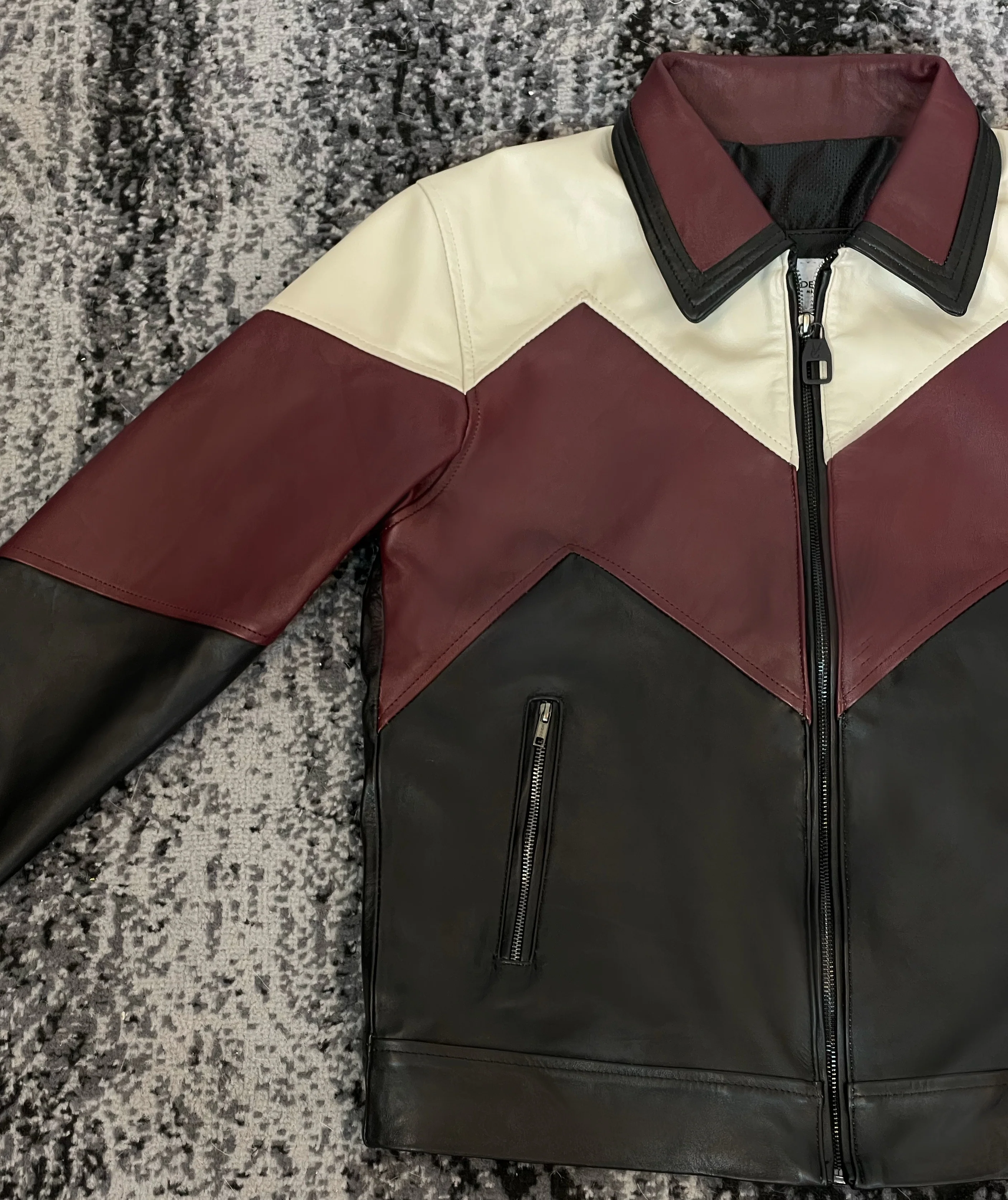 Maverick black & wine - Image 3