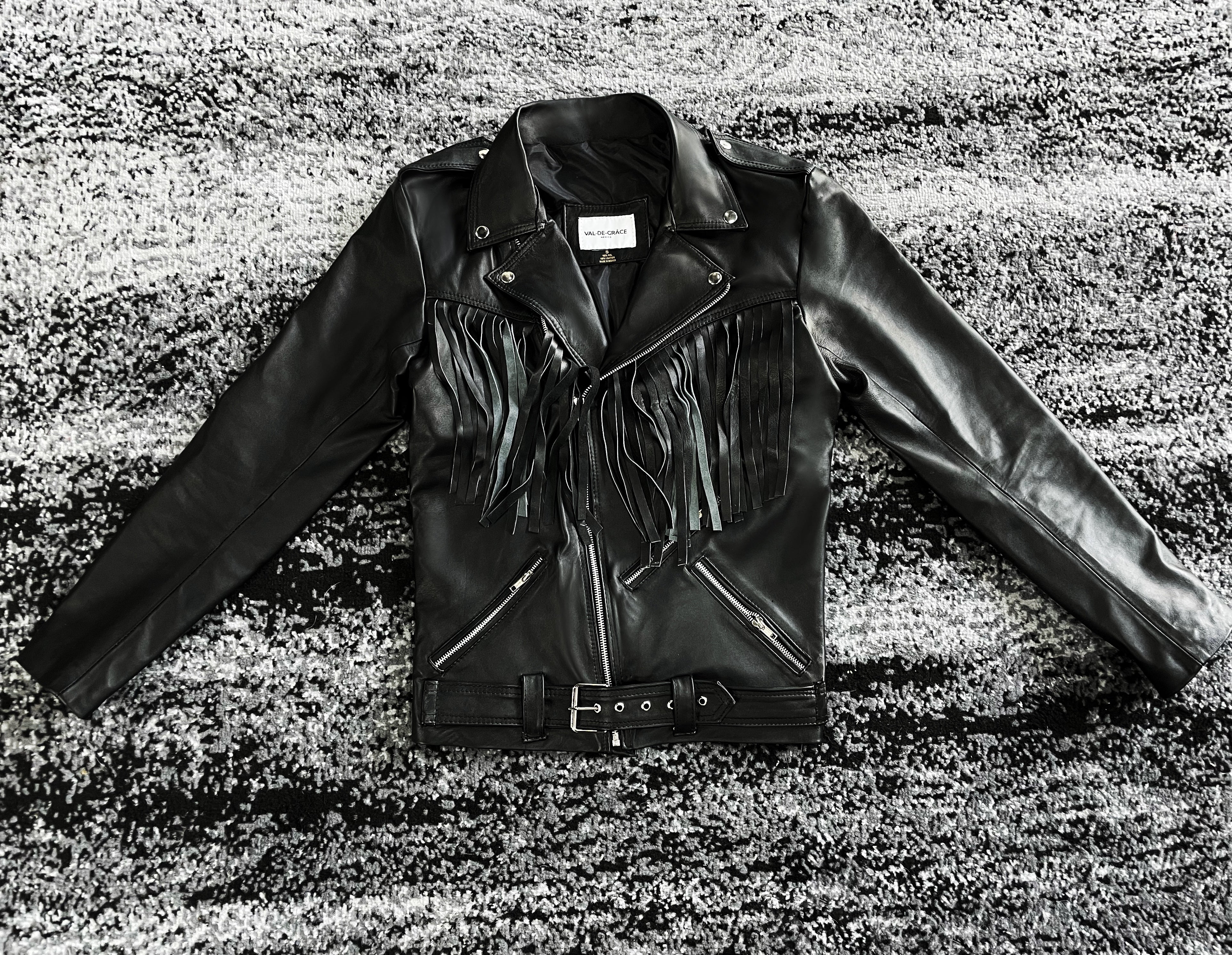 -nevada- dakest black - Image 2