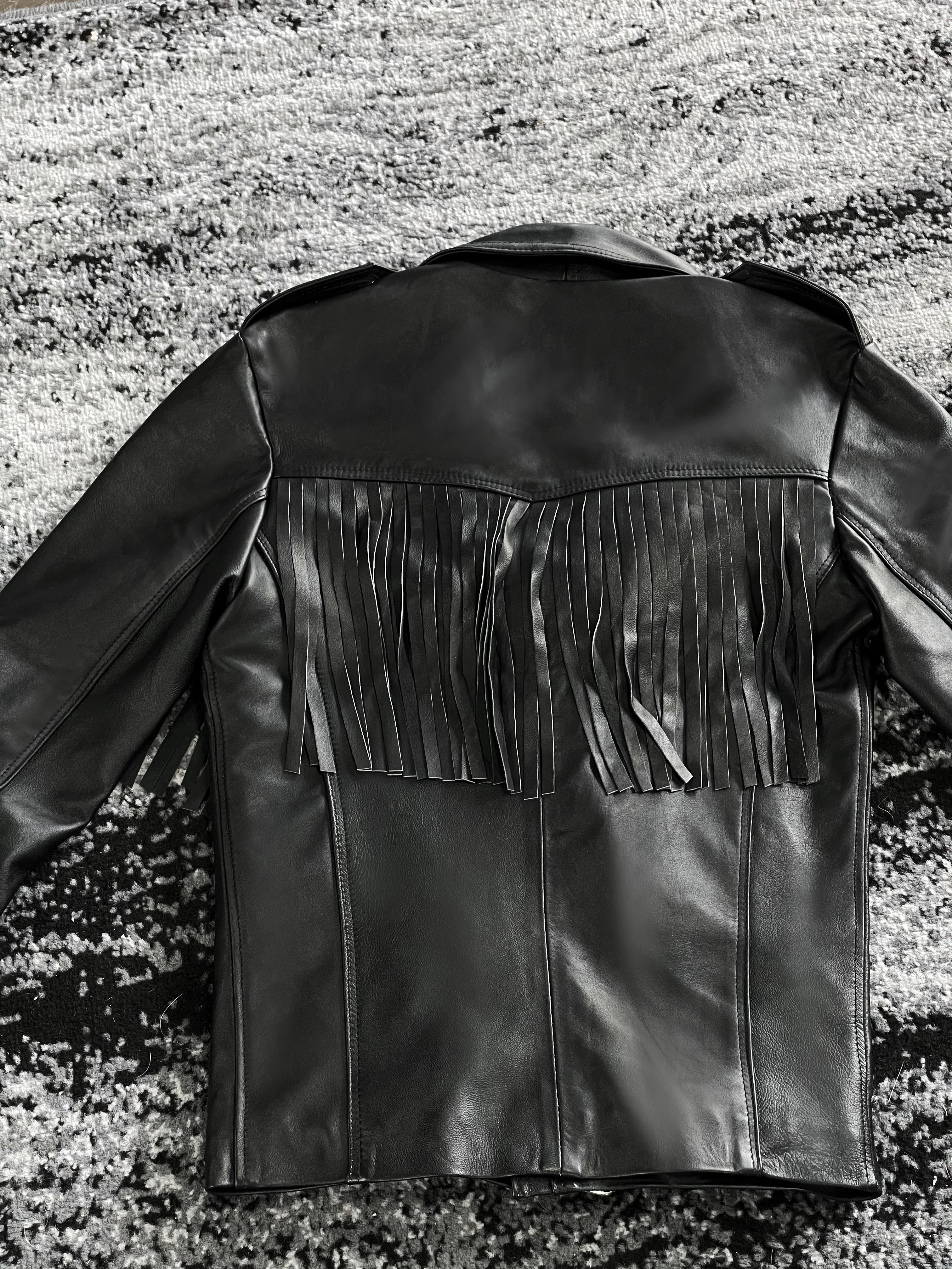 -nevada- dakest black - Image 3