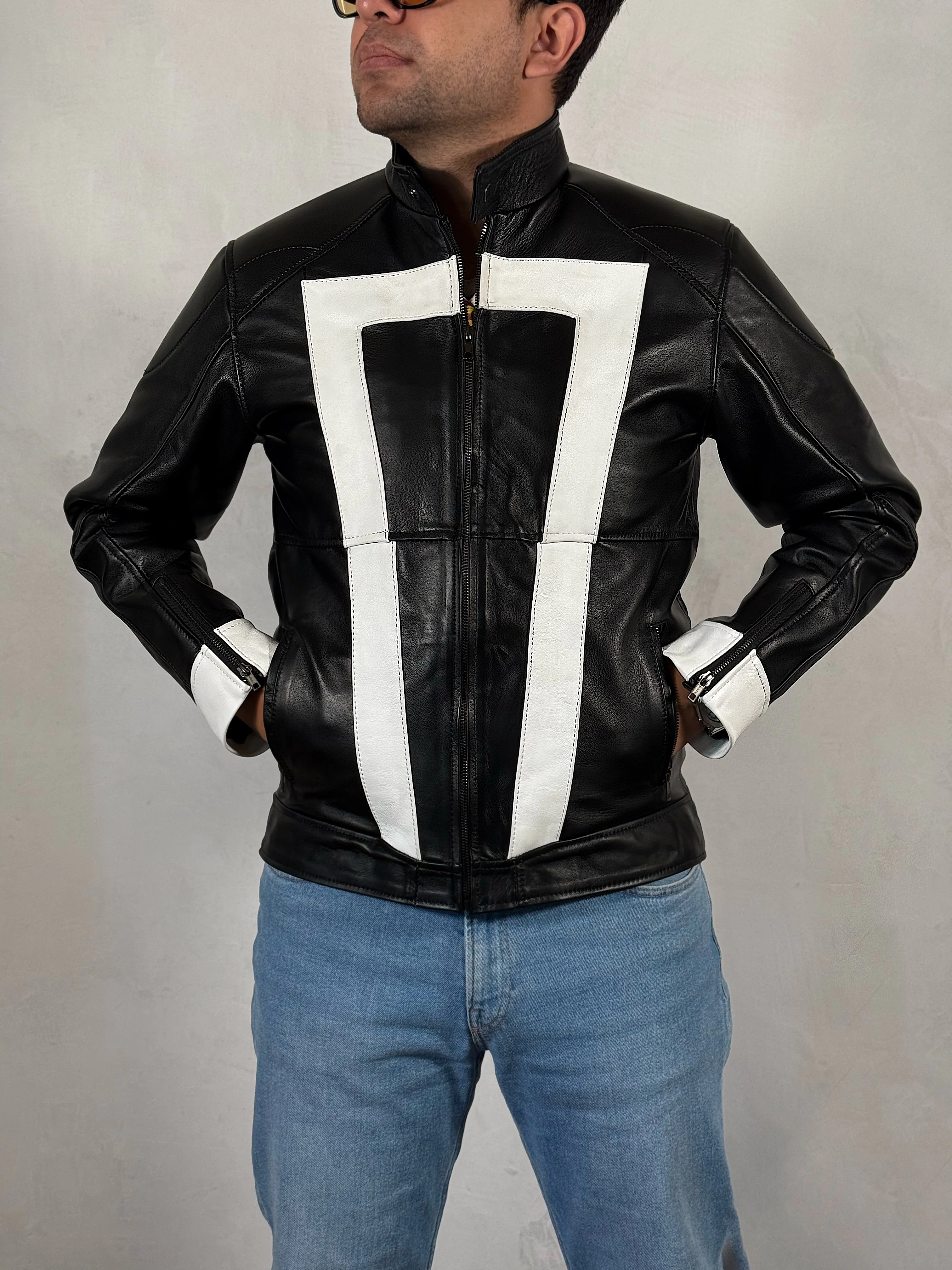 Robbie Darkest black - Image 7