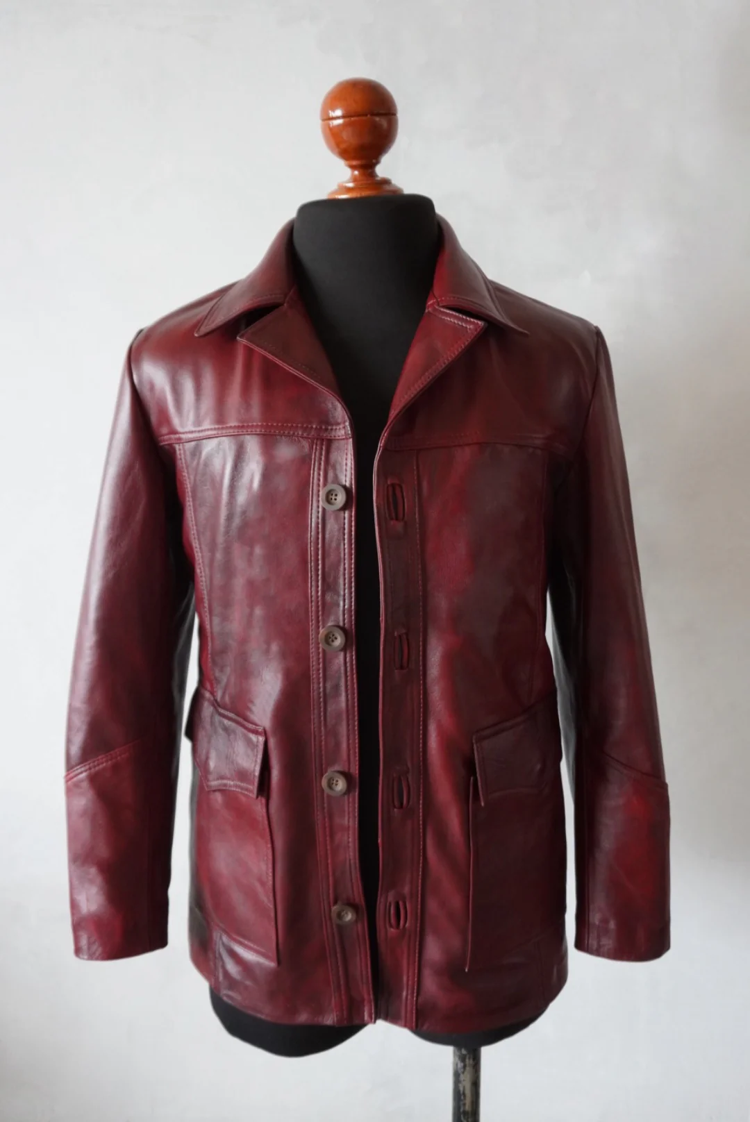 Tyler Durden gabardina red - Image 2